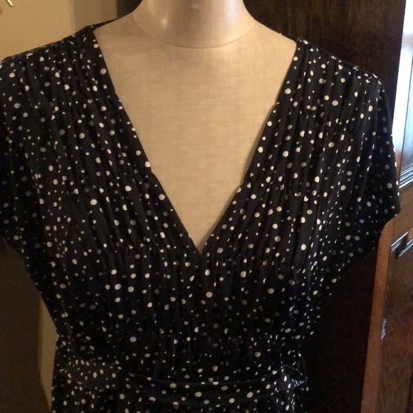 Maternity Polka Dot Blouse Size Large - Picture 3 of 9